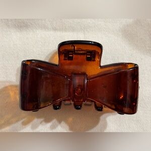 SALE- Bow Style Plastic Brown Hair Clip NWT